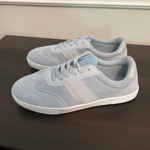 Serra Blue Suede Lace Up Sneakers Shoes Size 8 - Picture 4 of 8